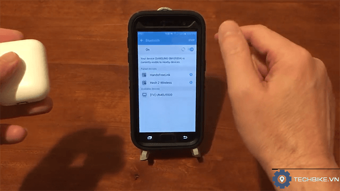 Cách kết nối AirPods với điện thoại thông minh Android bước 4