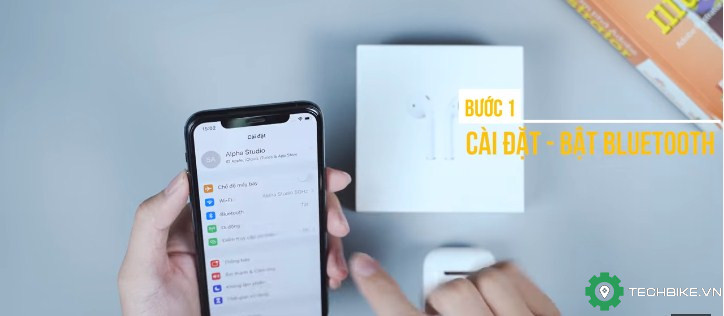  Bật Bluetooth để kết nối Apple AirPods với iPhone