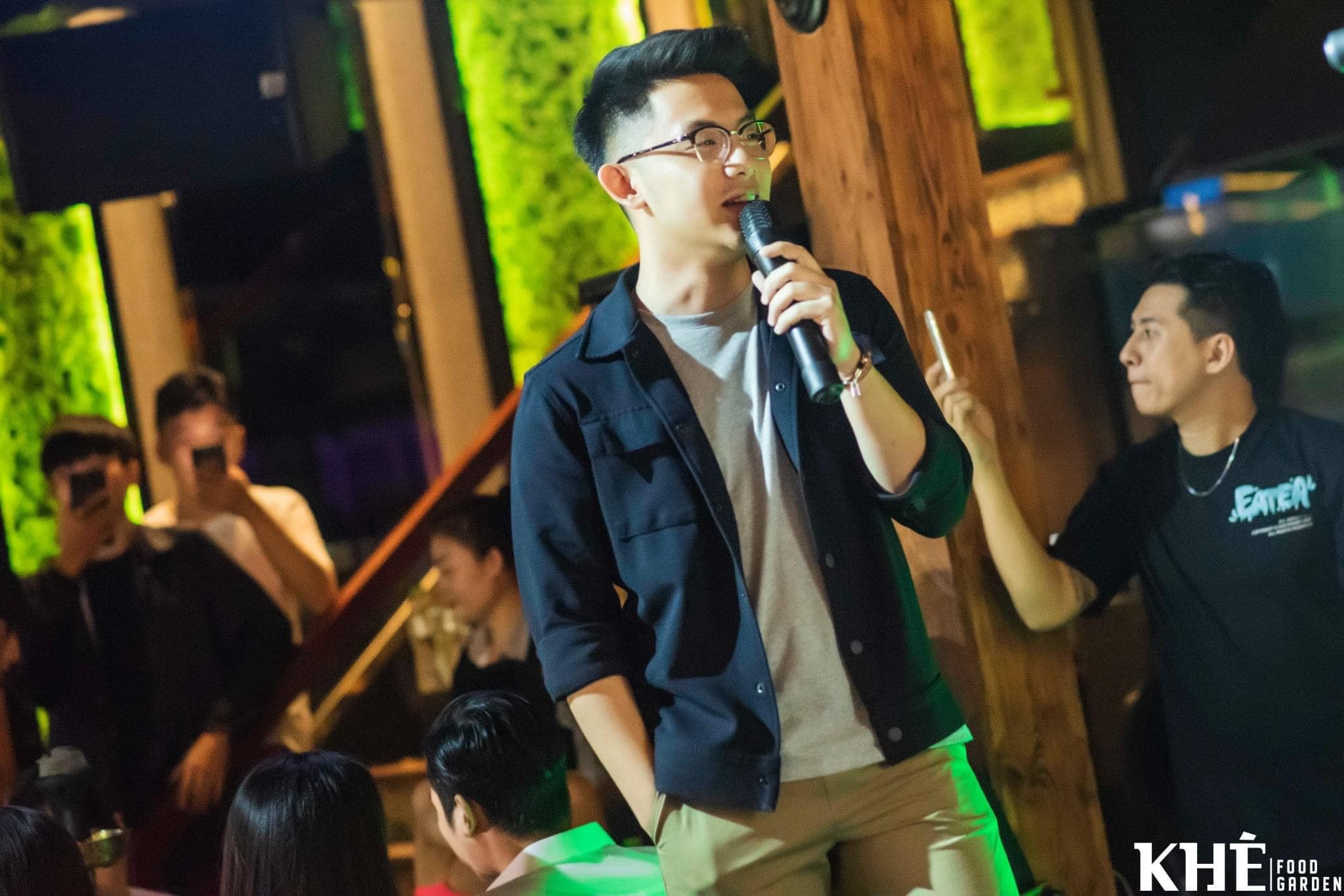 Chủ nhân dàn siêu xe trong Rap Việt hóa ra là đại gia trẻ tuổi "lạ mà quen" này - 3