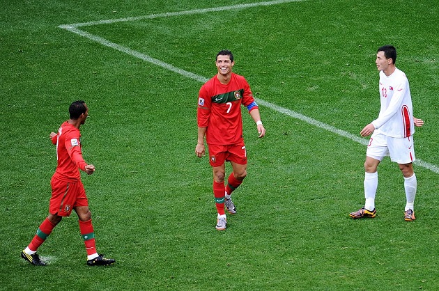 Cristiano Ronaldo's strangest goal? Portugal man's bizarre World Cup strike in 2010 - Bóng Đá